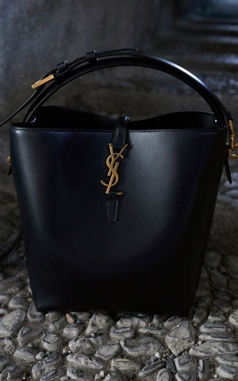 grand sac ysl|Saint Laurent Official Online Store .